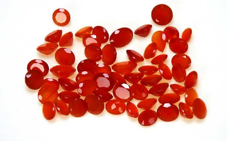 Orange Faceted Carnelian Gemstone Lot of 200 carets