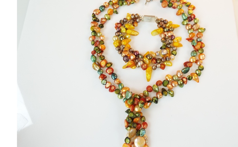 Pearl Tassel Necklace and Bracelet Set