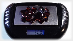 Garnet Faceted Gemstone Lot of 50 carets, Mixed sizes