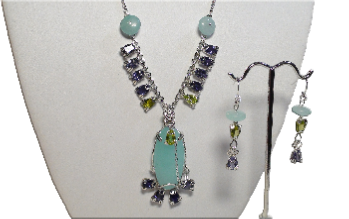 Iolite, Peridot and Blue Chalcedony Necklace with Earrings in Silver.