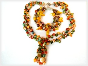 Mukti Colored Pearl Tassel Necklace and Bracelet Set