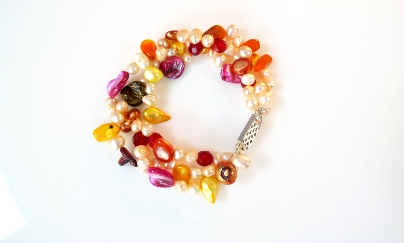 Keshi, Baroque Pearls and Carnelian Drops Bracelet.